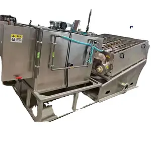 Máquina de prensa de filtro de tornillo de deshidratación de lodo de placa múltiple movilizada para tratamiento de aguas residuales municipales