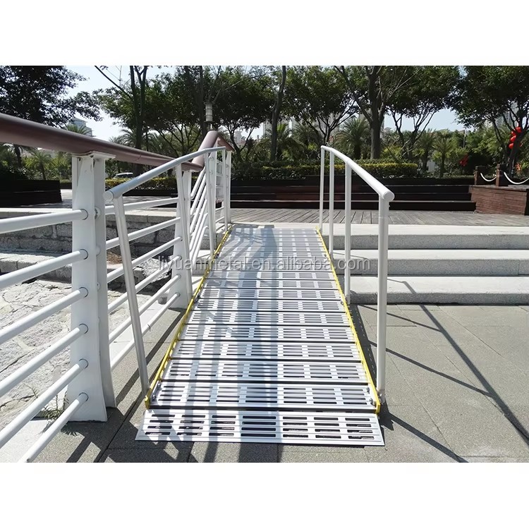 Simplywalk Portable Roll up Ramp 800kg