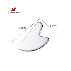 YOUXIN JR--002 Achat groupé à bas prix, outil de massage Gua Sha en acier inoxydable 304 argenté en forme de cœur pour usage commercial et domestique - Product Image 4
