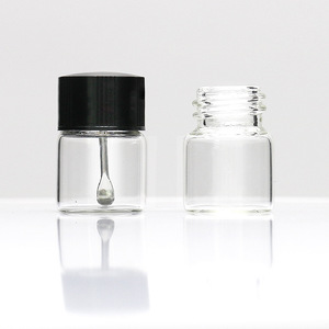 Flacon en verre borosilicaté de 5ml personnalisé emballage de pilulier étanche à l'<span class=keywords><strong>air</strong></span> et à l'odeur avec cuillère en acier inoxydable quantité minimale de commande 100 pièces - Product Image 1