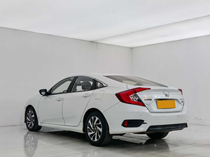 <span class=keywords><strong>Honda</strong></span> <span class=keywords><strong>Civic</strong></span> <span class=keywords><strong>2019</strong></span> 180Turbo Euro 6 de <span class=keywords><strong>Segunda</strong></span> <span class=keywords><strong>Mano</strong></span> en Buen Estado, 50K KM, Ahorro de Combustible, Auto Familiar Compacto Usado - Product Image 3