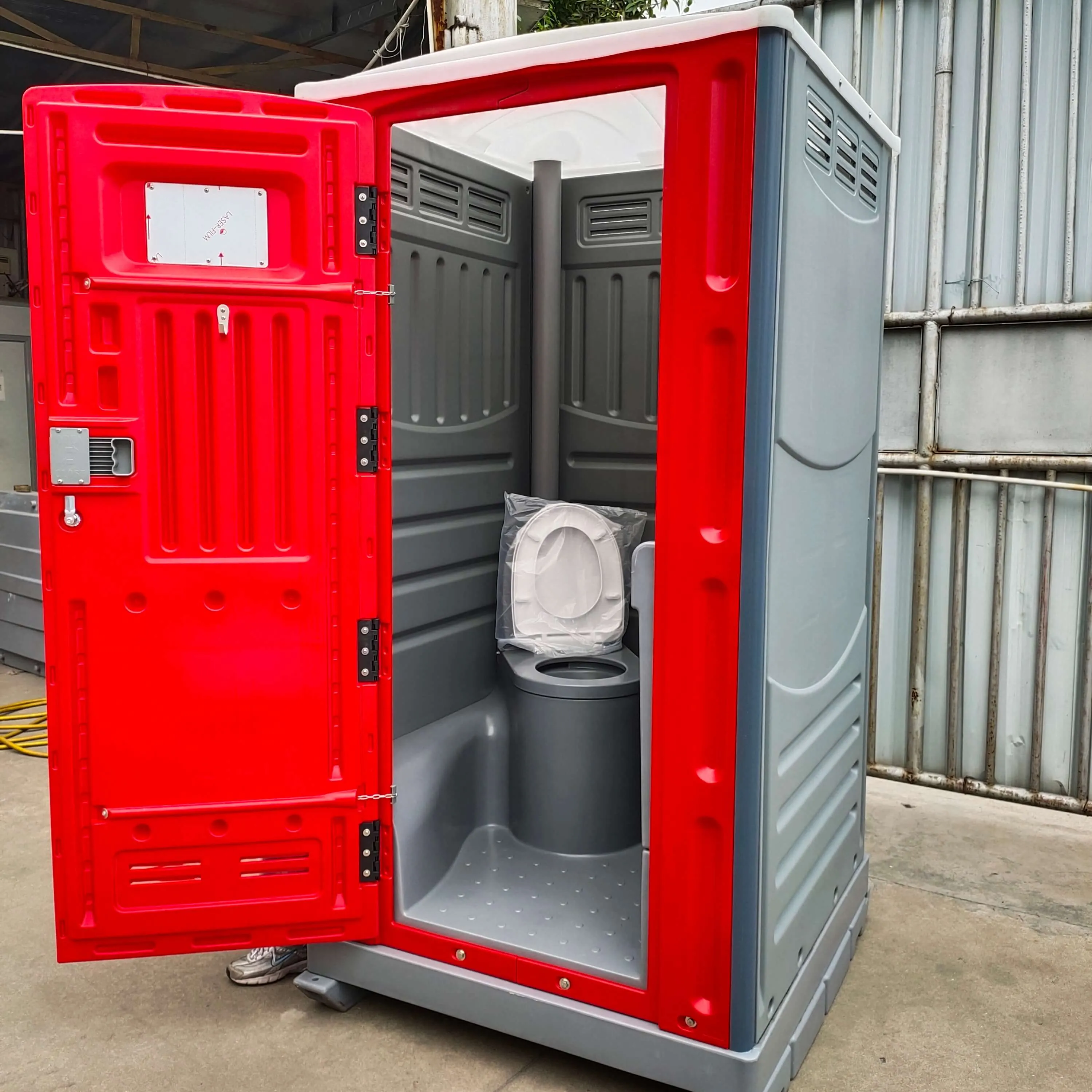 recycle portable toilet from China manufacturer temporary sales production construction site toilets site toilets seated bowl fo