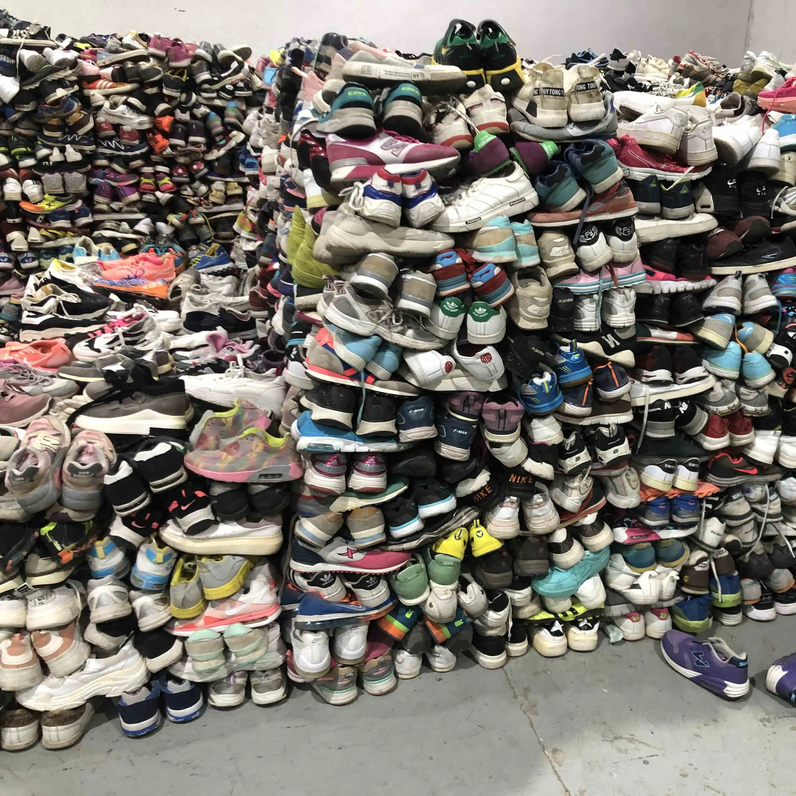 Factory wholesale Mixed Shoes Bales Used Sneaker Unisex Shoes Stock For Adult And Kids