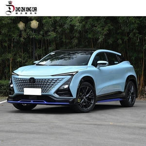 Voiture d'occasion Changan Uni-T 1.5T essence 2023 de marque chinoise, SUV d'occasion, voiture à essence automatique - Product Image 3
