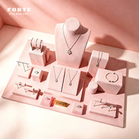 FORTE Premium Vitrine à bijoux en daim rose, présentoirs et accessoires pour bijoux
