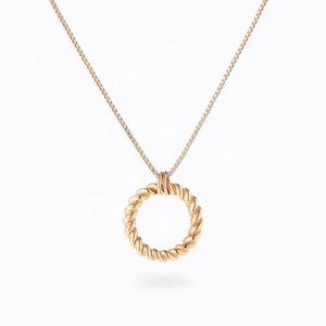 Collier en argent sterling 925 minimaliste de haute qualité, nouveau modèle 2025, délicat, tendance, pour femmes, avec cercle torsadé - Product Image 1