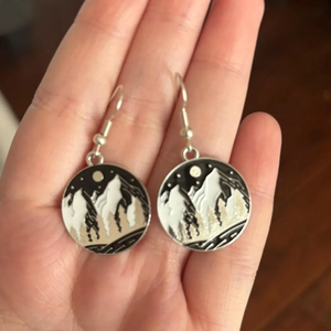 ต่างหูจี้รูปภูเขาหิมะคืนสีดำ316L สแตนเลสที่เต็มไปด้วยเคลือบฟันพิชิตเครื่องประดับภูเขา - Product Image 4