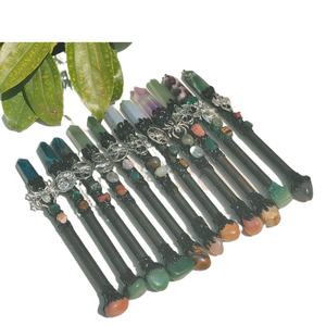 Produit d'usine pour les décorations Artisanat en cristal naturel Vente chaude de nouveaux produits pour les cadeaux ou les ornements Baguette magique <span class=keywords><strong>Harry</strong></span> <span class=keywords><strong>Potter</strong></span> - Product Image 5