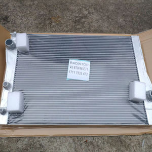 MYGT radiatore per auto di alta qualità adatto per <span class=keywords><strong>BMW</strong></span> 7x5 X6-E71-40 spessore 17117533472 F10-17117570093 serbatoio dell'<span class=keywords><strong>acqua</strong></span> interamente in alluminio - Product Image 1