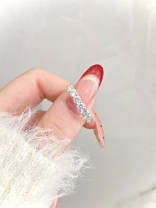Bagues de mariage en platine PT950 avec diamants de laboratoire, alliances à une rangée pour femmes, bijoux de luxe écologiques, MOQ 2 pièces avec rapport - Product Image 4