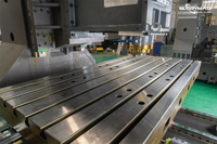 Centre d'usinage vertical CNC Glorymaq GM-V1580 4 axes avec commande FANUC BT50 1500 x 800 x 700 mm