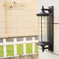 Applique murale LED extérieure en aluminium étanche de style français pour couloirs, passages, balcons, villas, cours et jardins (PC)