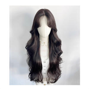 Peluca Larga Rizada de Marca Nacional, Color Marrón Oscuro, Fibra Kanekalon, Línea de Cabello Natural, Encaje Transparente, Estilo Ondulado Completo - Product Image 1