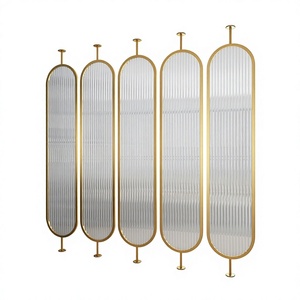 Panel de Pared Divisor de Espacios de Acero Inoxidable, Mampara de Vidrio Acrílico - Product Image 1