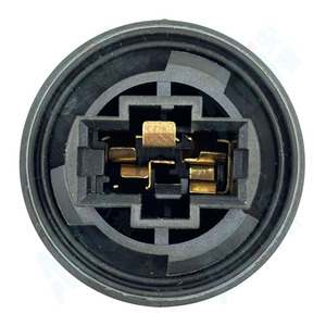 RZ-01-A0434 ที่ยึดหลอดไฟรถยนต์สำหรับไฟข้างรถและไฟโดม ใช้สำหรับเปลี่ยนซ่อม แบบเสียบตรง - Product Image 2
