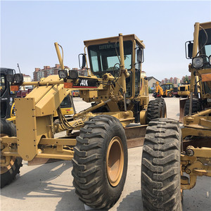Performances de travail efficaces, niveleuses à roues Caterpillar CAT 140K d'occasion en excellent état, prix avantageux, à vendre. - Product Image 1