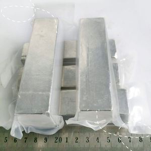 Lingot d'indium 250g 500g, pureté 4N5, 99,995%, CAS 7440-74-6 - Product Image 1
