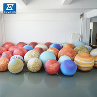 Modèle gonflable géant en PVC personnalisé du système solaire à 8 planètes pour la décoration publicitaire d'événements extérieurs sur le thème spatial