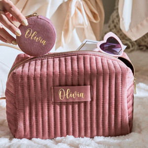 Pochette de toilette matelassée en velours, douce et capitonnée, pour voyage, idéale pour les femmes, demoiselles d'honneur, enterrement de vie de jeune fille, anniversaire, ou comme <span class=keywords><strong>sac</strong></span> à maquillage. - Product Image 2