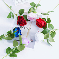 Großhandel Künstliche Realistische Rote Rosen Samtblumen mit Echtem Touch für Hochzeit, Weihnachten & Abschlussfeier Heimdekoration