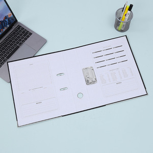 Cartella ad anelli personalizzata in PP A4 con due fori, raccoglitore a D, protezioni angolari con stampa logo - Product Image 3