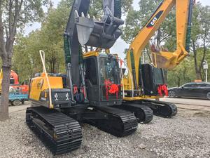 Escavatore Cingolato Volvo EC140 da 14 Tonnellate Usato Completamente Ricondizionato con Configurazione Avanzata - Product Image 2