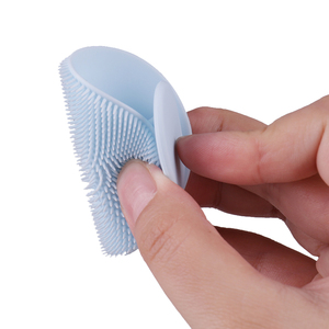 Wholesale Silicone <b>Face</b> <b>Scrubber</b> Facial Cleansing Brush Skincare Accessories Blackhead Acne Pore Pad Cradle Cap <b>Face</b> Wash Brush - Product Image 3