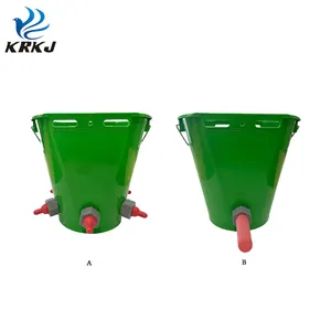 kd960 milk reflux controllable nontoxic plastic 8L hang livestock feeding bucket with different numbers of nipple for goat