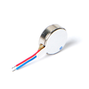 Moteur à micro-vibrations à bouton plat 14 mm 5 g Force 6000 tr/min pour instruments de beauté et de massage des yeux - Product Image 3