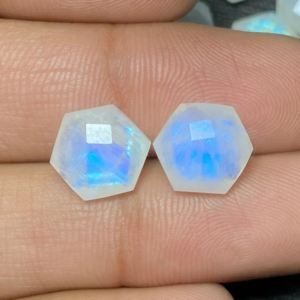 Piedra Lunar Natural en Forma Hexagonal, Calidad AAA+, Facetada, Corte Checker de un Solo Lado, Pulida a Mano, Multifuego, para Joyería - Product Image 2