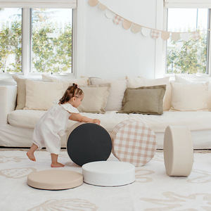 แผ่นรองฝึกการทรงตัวสำหรับเด็ก ช่วยพัฒนาการบูรณาการทางประสาทสัมผัส ทำจากผ้ากันลื่น เหมาะสำหรับเล่นในร่มและพัฒนาทักษะการเคลื่อนไหว - Product Image 3