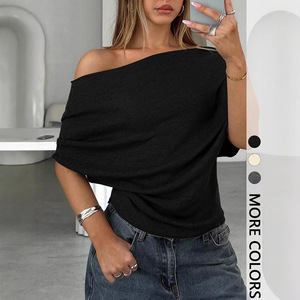 Top Sexy Monospalla Aderente da Donna, T-shirt Estiva 2026 Nuova con Maniche a Pipistrello, Abbigliamento alla Moda - Product Image 4
