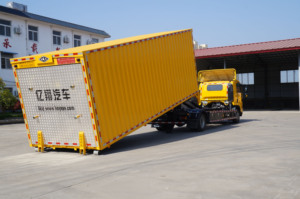 Nuovo <span class=keywords><strong>Semirimorchio</strong></span> in Acciaio con Apertura Manuale e Modifica Alare, Furgone Diesel con Vano Modificato in Vendita - Product Image 5