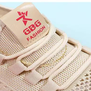2025 nouvelles femmes vieux Pékin Style chaussures en tissu semelle souple maman-amical respirant à la mode décontracté semelle unique chaussures de marche - Product Image 5