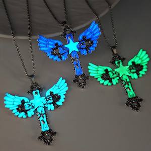 أجنحة ملاك قوطية مضيئة قلادة متقاطعة تتوهج في الظلام قلادة طويلة سلسلة لوليتا جمالية داكنة - Product Image 2