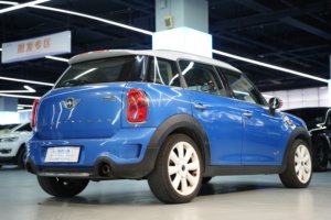 <span class=keywords><strong>MINI</strong></span> COUNTRYMAN 2011 1.6T <span class=keywords><strong>COOPER</strong></span> <span class=keywords><strong>S</strong></span> ALL4 SUV Gasolina Automático Asientos de Cuero Luces LED Techo Solar - Product Image 2