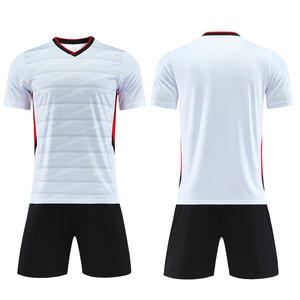 Новые комплекты футбольной формы для мальчиков (домашняя/гостевая), 100% полиэстер, с термотрансферной печатью - Product Image 5