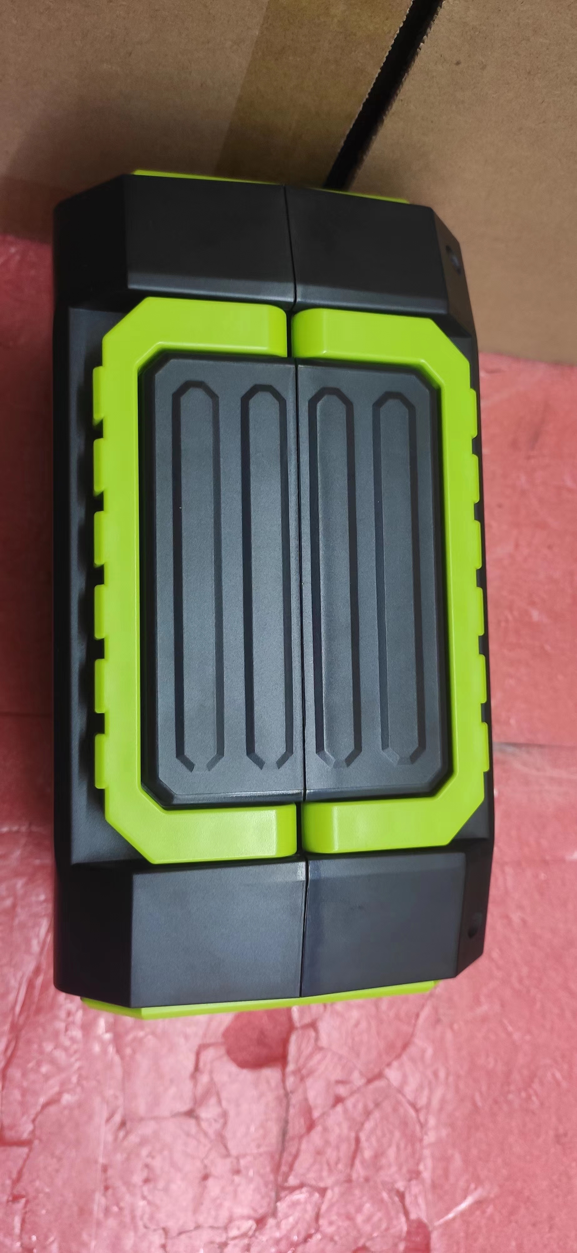 Noir et vert