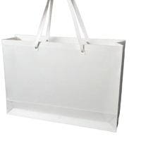 Bolsas de Papel para Compras Laminadas en Negro Brillante, Duraderas, de Lujo, Hechas a Mano con Logotipo Personalizado, con Cinta, para Venta al por Mayor, Minoristas, Regalos, Joyería y Cosméticos