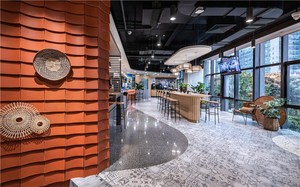 Barra de Bar Ovalada Moderna con Taburetes de Madera para Muebles Comerciales de Hotel, Estilo de Diseño Contemporáneo - Product Image 5