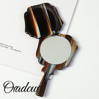 Oradour Mini miroir de maquillage de haute qualité Mignon écaille de tortue Acétate Compact Single Personnalisé Finition argentée Élégante Femme