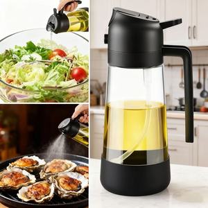 Dispenser <span class=keywords><strong>Olio</strong></span> da 470ml con Fondo in Silicone, <span class=keywords><strong>Spruzzino</strong></span> 2 in 1 <span class=keywords><strong>per</strong></span> <span class=keywords><strong>Olio</strong></span> d'Oliva <span class=keywords><strong>per</strong></span> Cucina, BBQ, <span class=keywords><strong>Friggitrice</strong></span> <span class=keywords><strong>ad</strong></span> <span class=keywords><strong>Aria</strong></span>, Insalate e Cottura - Product Image 1