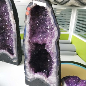 Geoda <span class=keywords><strong>de</strong></span> <span class=keywords><strong>Cristal</strong></span> Natural al por Mayor, Amatista, para Sanación - Product Image 3
