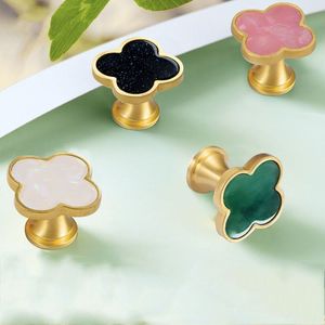 북유럽 쉘 4 잎 클로버 황동 핸들 현대 미니멀리스트 단일 구멍 캐비닛 옷장 서랍 크리 에이 티브 황금 작은 손잡이 - Product Image 2