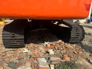 Excavatrice Hitachi ZX200 20T d'occasion très demandée |   Machine à chenilles compacte d'occasion pour projets urbains - Product Image 5