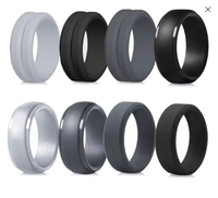 Bagues en silicone très vendues - Style angulaire de 8 mm de large. Nouveau modèle. Bagues en silicone pour hommes. Disponible en gros et en stock.