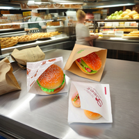 Vente en gros de sacs en papier sulfurisés personnalisés Conception gaufrée Double poche ouverte en forme de L en forme de triangle Burger Donuts Alimentaire résistant à l'huile