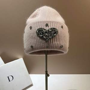 Venta al por mayor de alta calidad de las mujeres sombreros de invierno Shine Rhinestone Beanie Rabbit Fur Knitted Hat Gorros con diamantes de imitación - Product Image 6