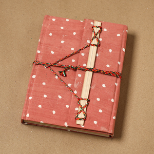 Pink Jacquard Fabric Bound Handmade Paper Notebook with <b>Thread</b> <b>Lock</b> Eco-Friendly Handmade Journal (43 Pages) - Product Image 2