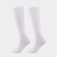 Hot Fabricant En Gros Sport Compression Genou Chaussettes pour L'exécution En Plein Air Vélo Minceur Jambes et Longue Distance Pression
